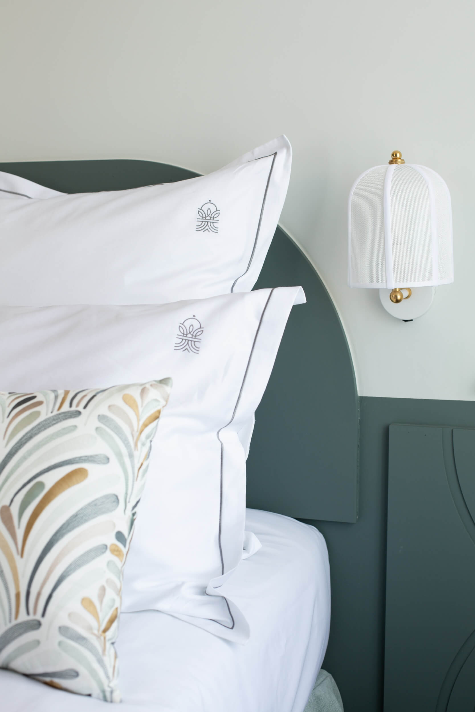 luminaire sur mesure createur design luxe lumiere hotel