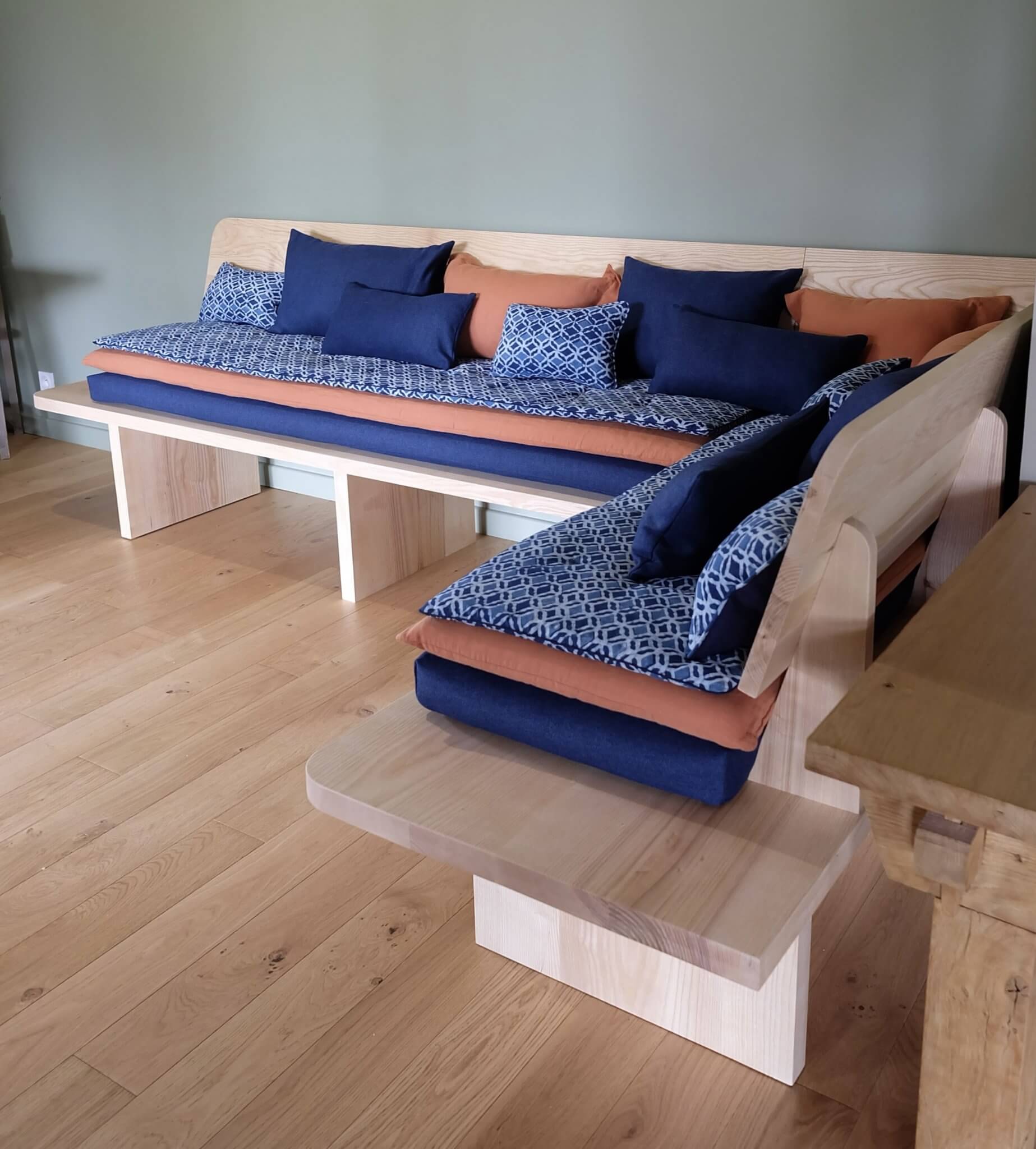 ebenisterie mobilier bois sur mesure design artisan d'art luxe